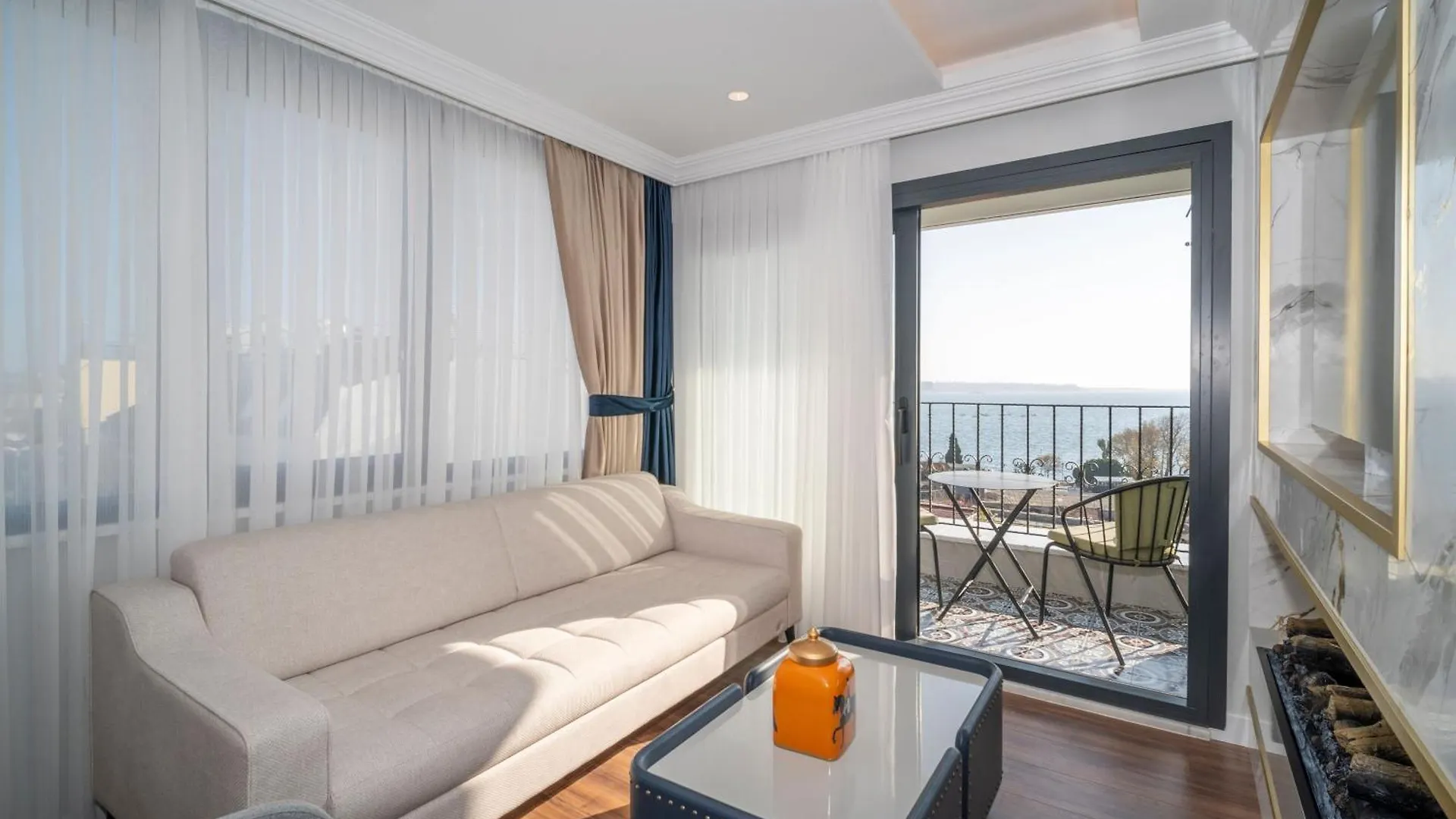 The Byzantium Suites Hotel & Spa Стамбул