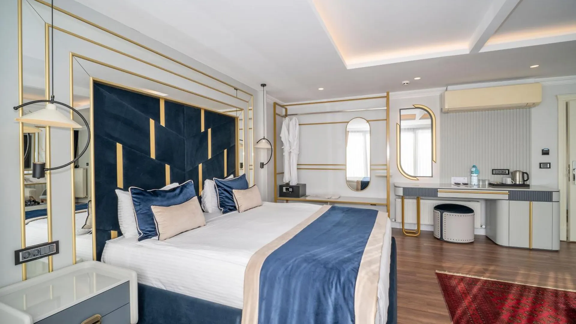 The Byzantium Suites Hotel & Spa Стамбул 4*,